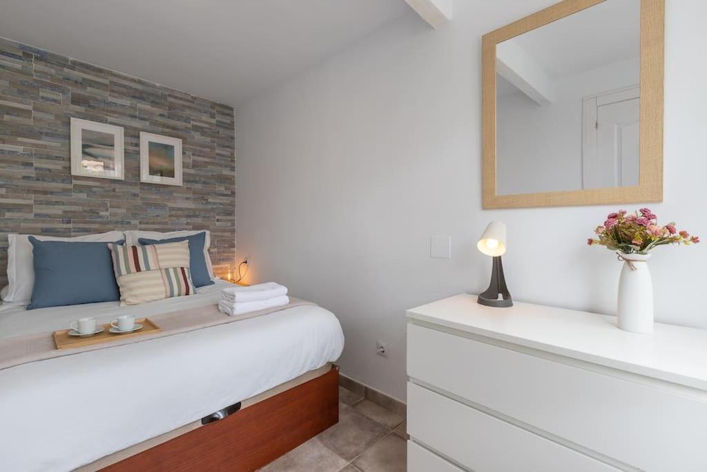 Apartamento Los Abedules เบนัลมาเดนา ภายนอก รูปภาพ
