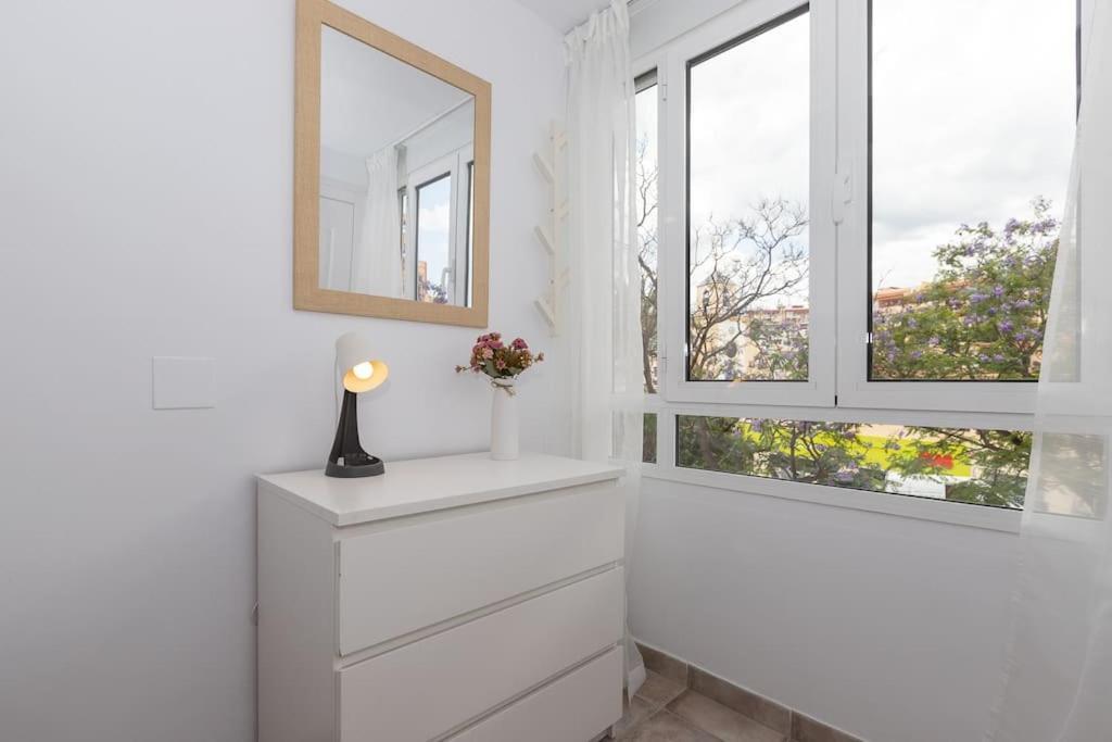 Apartamento Los Abedules เบนัลมาเดนา ภายนอก รูปภาพ