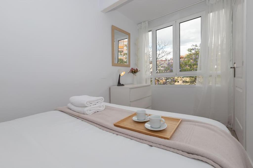 Apartamento Los Abedules เบนัลมาเดนา ภายนอก รูปภาพ